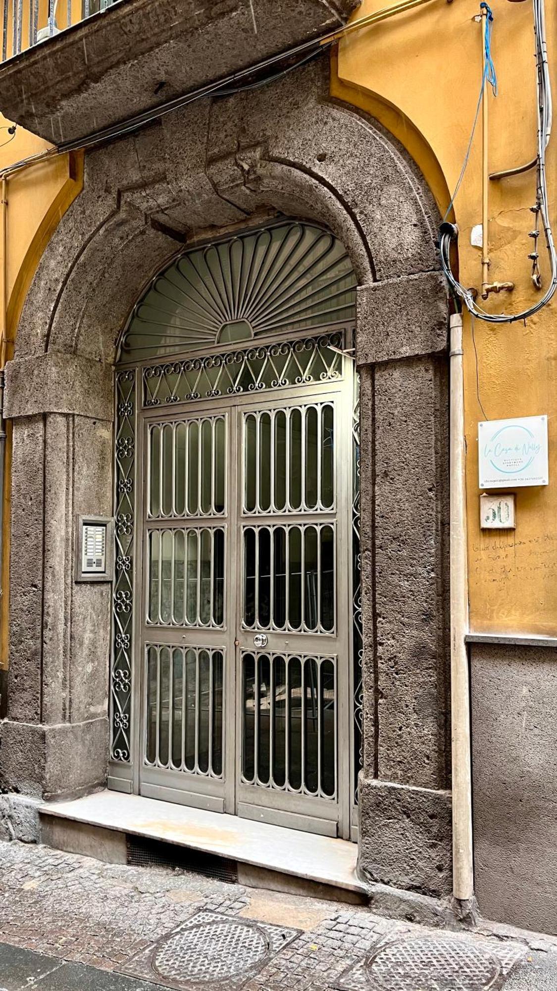La Casa Di Nelly Boutique Apartment Napoli Zewnętrze zdjęcie